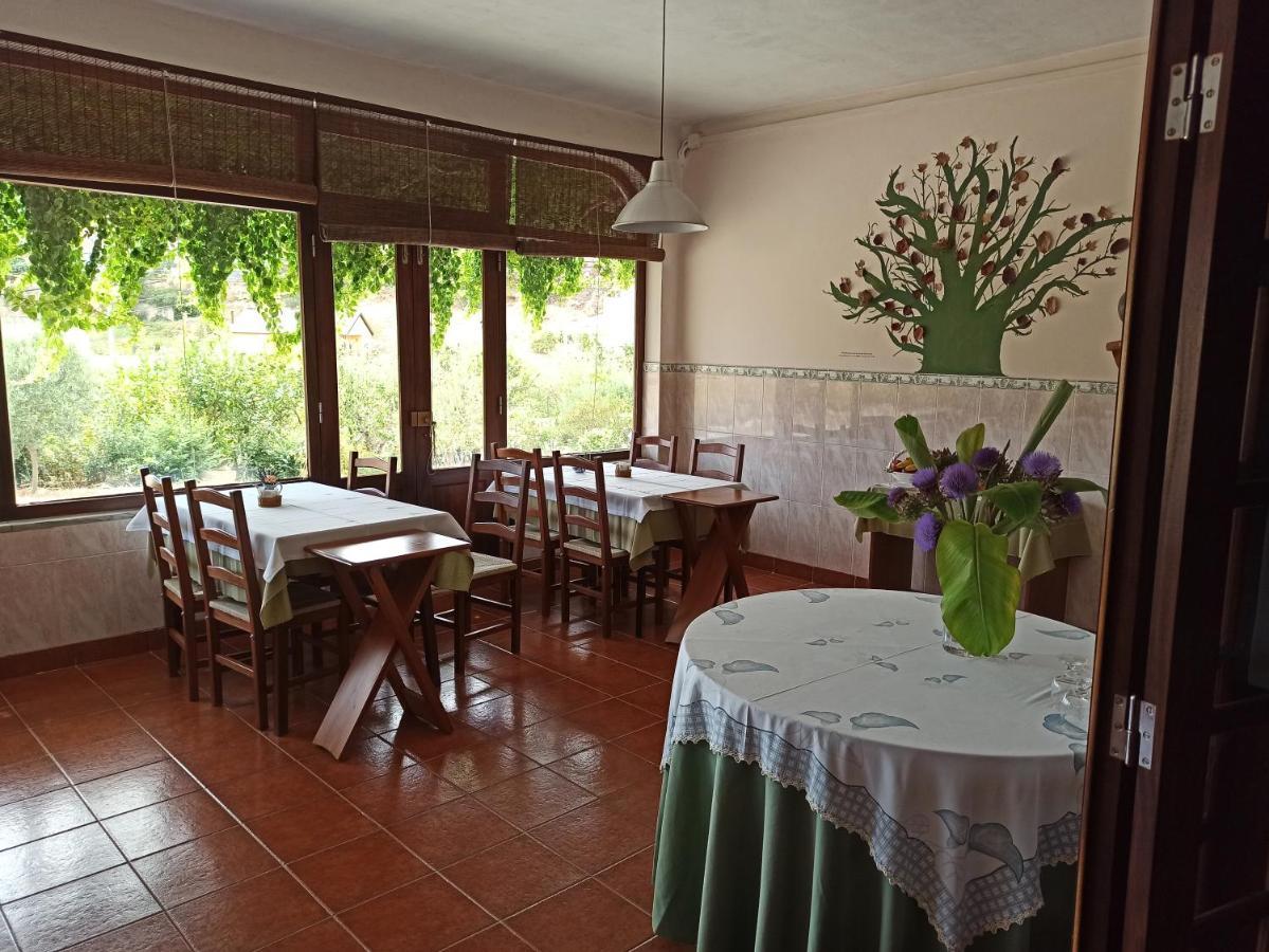 Porto Monte Bed & Breakfast Maceira  Exterior photo